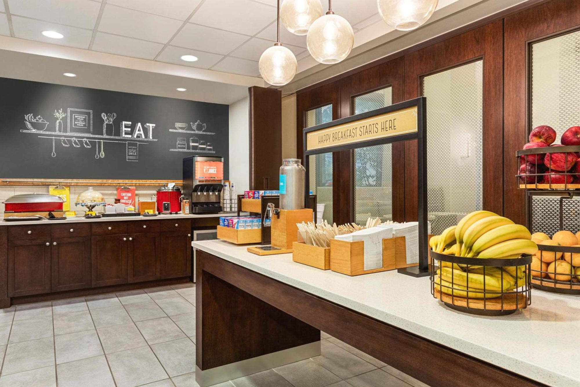 Hampton & Pittsburgh Waterfront Hotel 3*